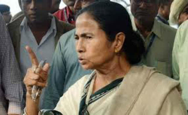 बंगाल को अशांत करने की साजिश, तृणमूल छात्र परिषद के स्थापना दिवस पर सीएम ने लगाया भाजपा पर आरोप, नहीं बर्दाश्त करेंगे बंगाल में खूनी राजनीति : ममता