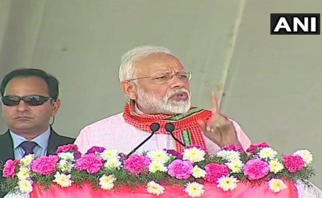 PM मोदी ने कहा, सवर्णों को आरक्षण से मौजूदा आरक्षण व्यवस्था असर नहीं