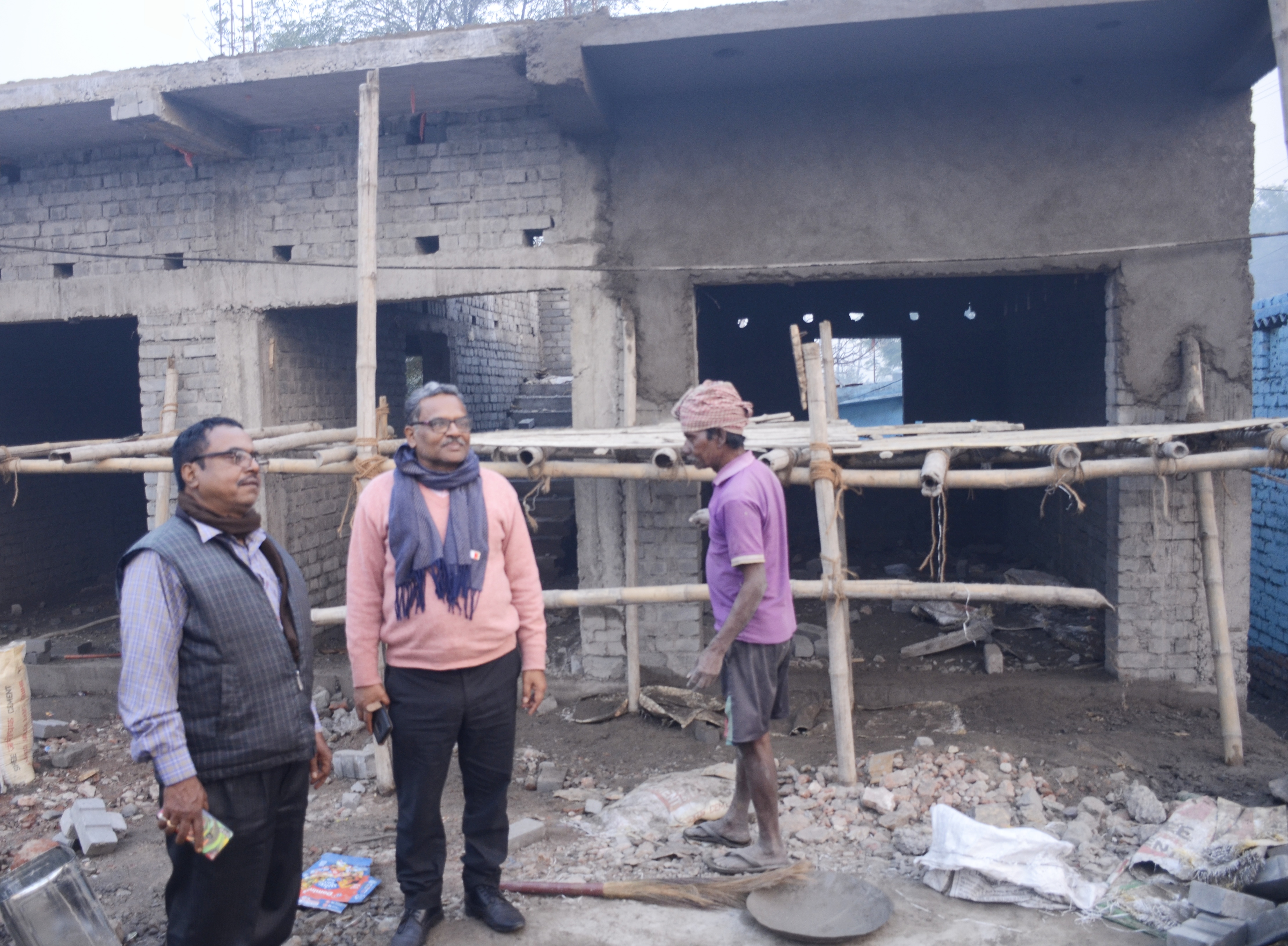 प्रभात इंपैक्ट: धनसार में सरकारी भू-खंड पर मार्केट कॉम्प्लेक्स के निर्माण पर लगी रोक, सीओ ने शुरू की जांच