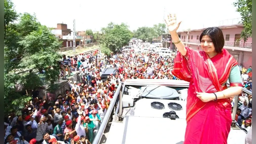 घर से सियासत तक… अखिलेश के साथ हर कदम पर खड़ी रहती हैं डिंपल, प्रियंका को देंगी टक्कर?