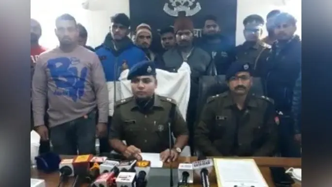 Ghaziabad News: 40 लाख लूटकांड में शामिल 7 आरोपी गिरफ्तार, 26 लाख रुपए रिकवर, तीन आरोपी फरार