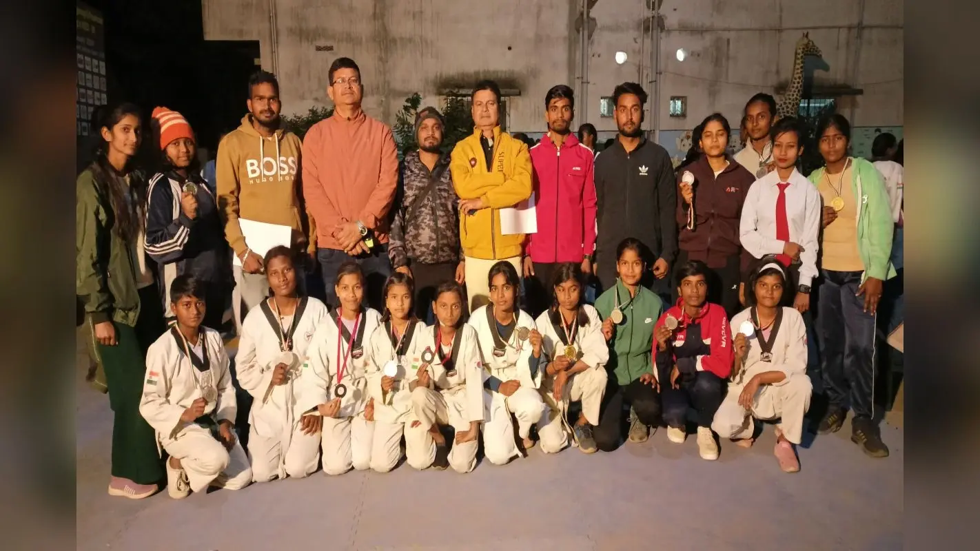 राज्य स्तरीय महिला ताइक्वांडो प्रतियोगिता में हजारीबाग की खिलाड़ियों ने जीते 20 पदक