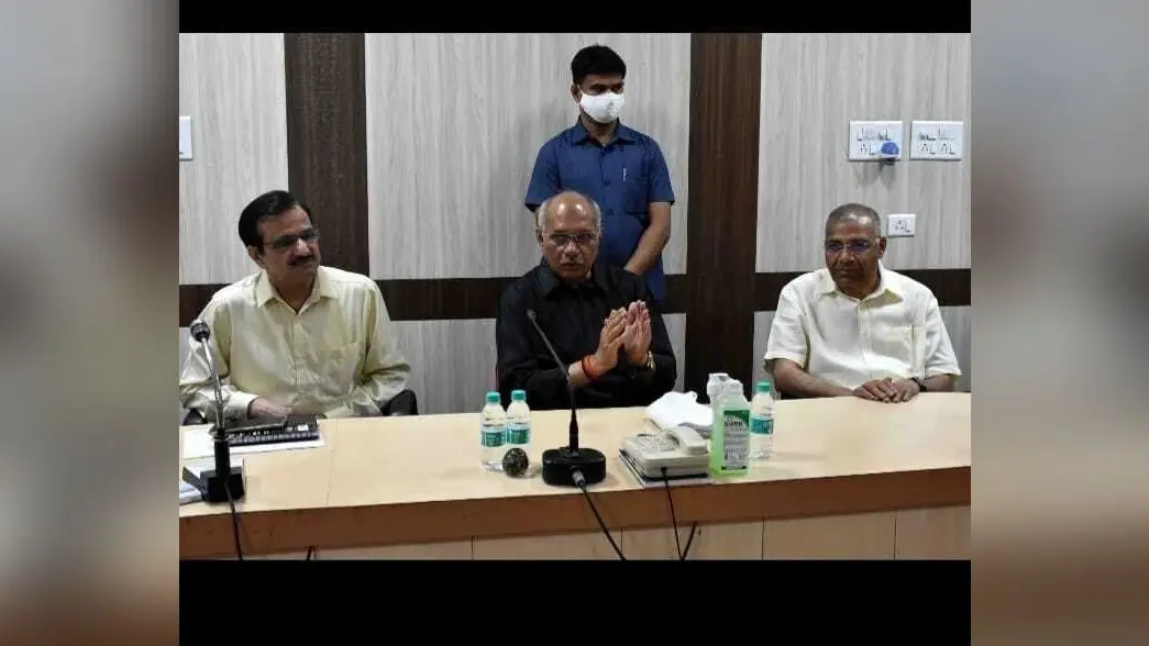 UP: अब मदरसों से दी जाएगी राष्ट्रवाद की शिक्षा – बरेली में बोले योगी सरकार के मंत्री धर्मपाल सिंह