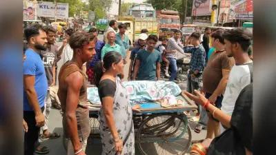 Kanpur: पुलिस की बर्बरता का शिकार हुआ युवक, पिटाई से मौत का आरोप लगाते हुए परिजनों ने किया हंगामा