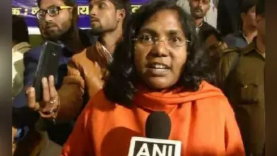 भाजपा को दोहरा झटका: सांसद सावित्रीबाई फुले ने दिया इस्तीफा, कुशवाहा ने दिखाये बागी तेवर