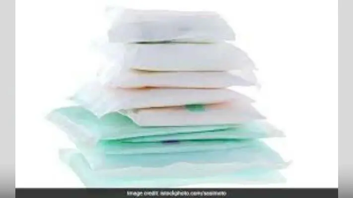 बेंगाबाद : सीएससी सेंटर में होगा सेनेटरी नैपकीन का निर्माण