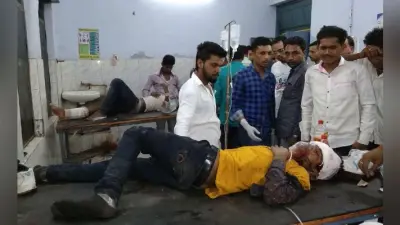 बारात जा रही ट्रैक्टर पलटने से तीन की मौत, दर्जन भर घायल