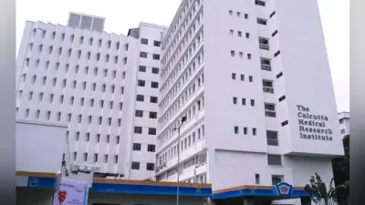 जूनियर डॉक्टर पर कोलकाता में पुलिस अधिकारी ने किया हमला, शिकायत दर्ज