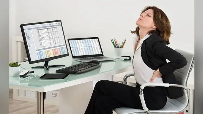 ज्यादा देर तक बैठे रहना सेहत के लिए हानिकारक, जानें…