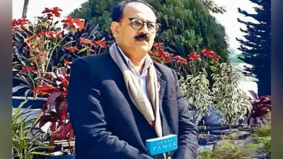 जीवन की संवेदना का विस्तार है कविता