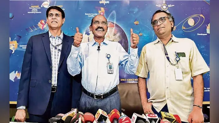 अब चांद को चूमेगा चंद्रयान-3, 2021 में होगा लांच, गगनयान के लिए चार अंतरिक्ष यात्री तैयार