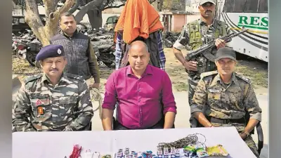 औरंगाबाद : बम बनाने के सामान के साथ नक्सली सुरेश भुइयां धराया