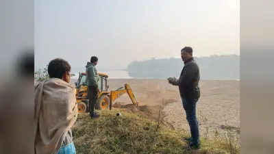पूर्वी सिंहभूम : सफेद बालू का काला धंधा तेजी से फैल रहा, करोड़ों के राजस्व का नुकसान