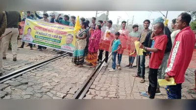 चाईबासा में सड़कों पर उतरे बंद समर्थक, 20 समर्थक हिरासत में