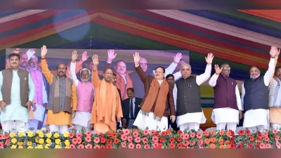 JP Nadda Gorakhpur visit भाजपा के सुशासन और पुरानी सरकार के कुशासन को जनता के बीच ले जाएं : जेपी नड्डा
