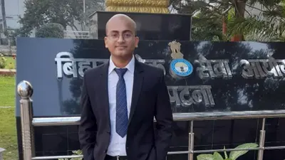 बिहार: बेतिया में मजदूर का बेटा बना BPSC टॉपर, हासिल की सफलता, तैयारी को लेकर कही ये बात
