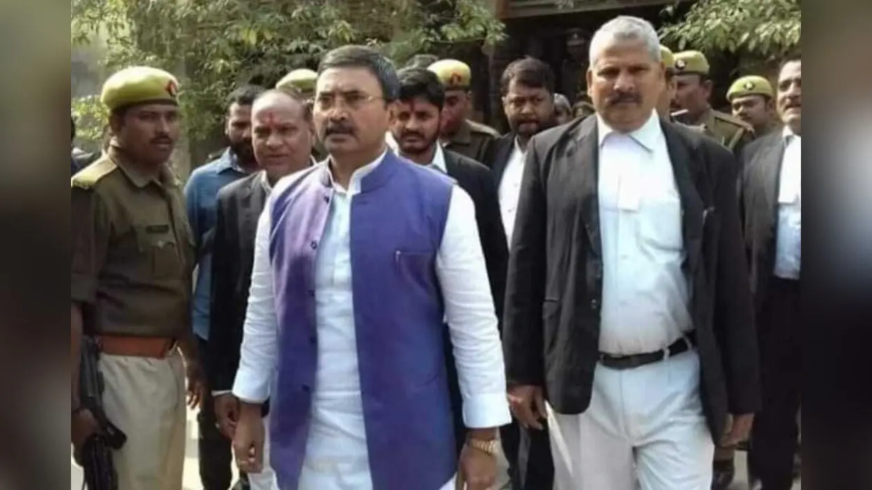 UP News: इलाहाबाद हाईकोर्ट ने बृजेश सिंह को दी जमानत, मुख्तार अंसारी पर हमले का था आरोप