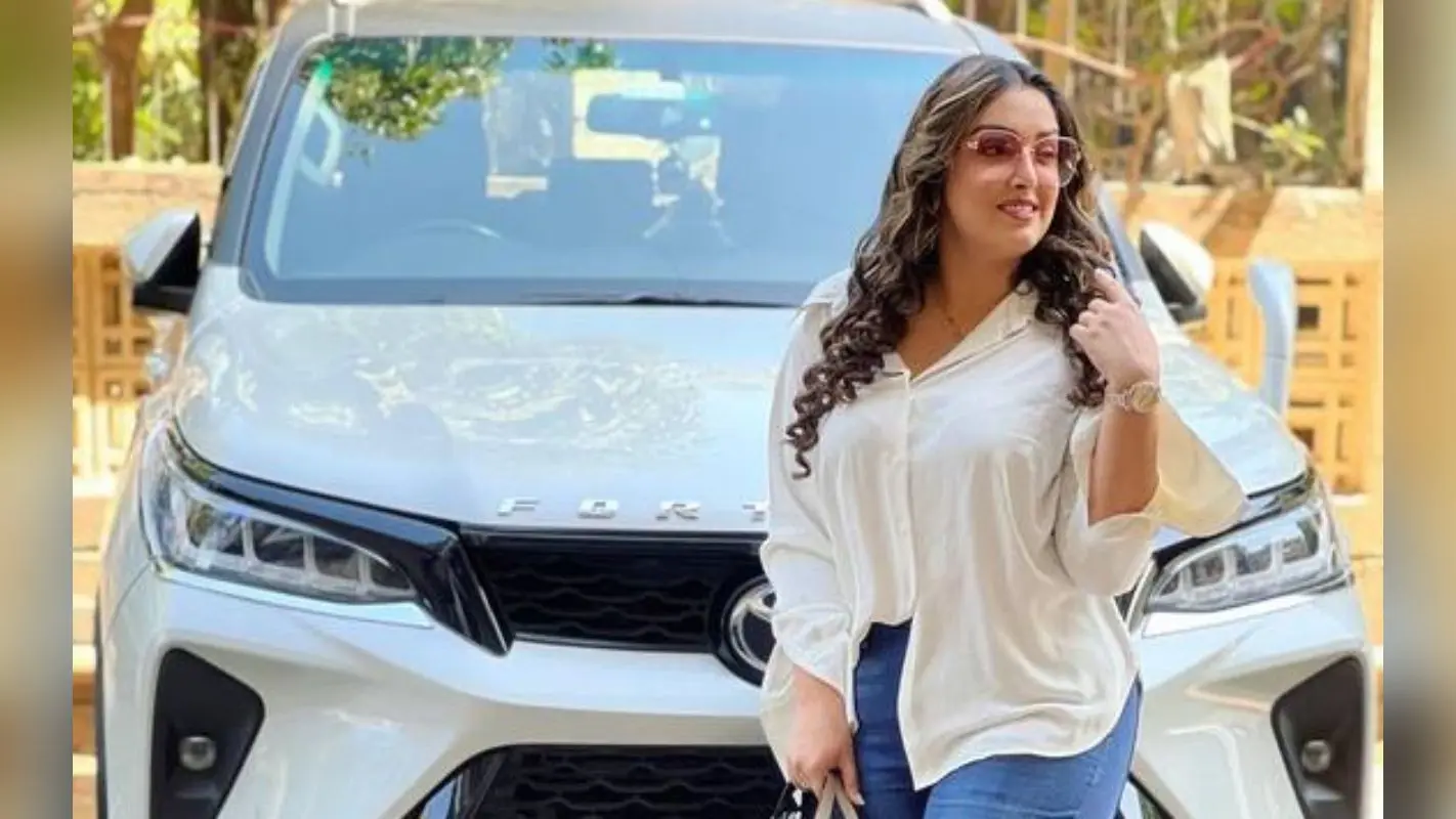 Amrapali Dubey Car Collection : भोजपुरी एक्ट्रेस आम्रपाली दुबे हैं लग्जरी गाड़ियों की शौकीन
