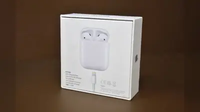 Valentine’s Day पर पार्टनर को गिफ्ट करें Apple के लेटेस्ट AirPods, Flipkart पर मिल रहा इतना सस्ता