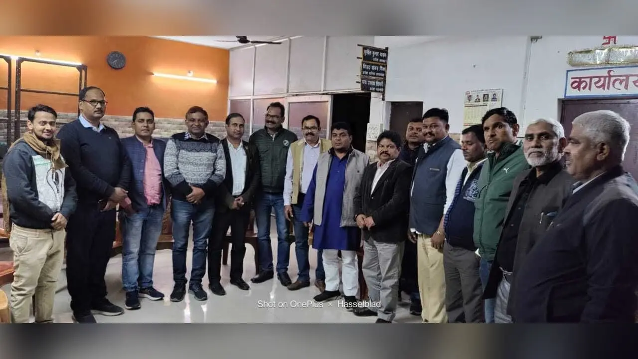ATEWA News: डॉ. रामाशीष सिंह की पुण्य तिथि पर हर जिले में निकलेगा कैंडल मार्च, 7 दिसंबर को हुये थे शहीद