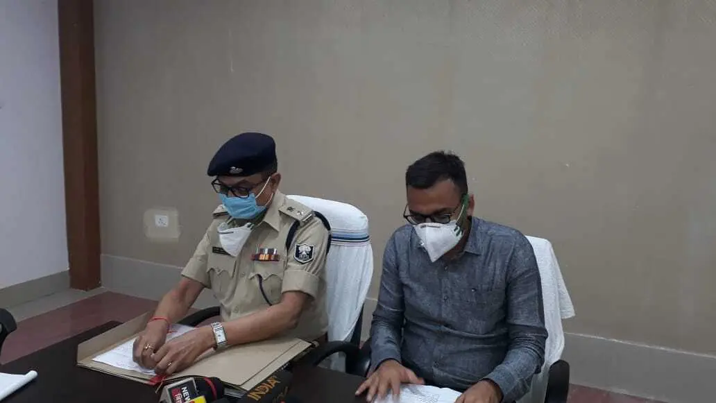 Bihar News: इस बम से हुआ था बांका के मदरसा में विस्फोट, DM-SP ने किया बड़ा खुलासा, पढ़िए