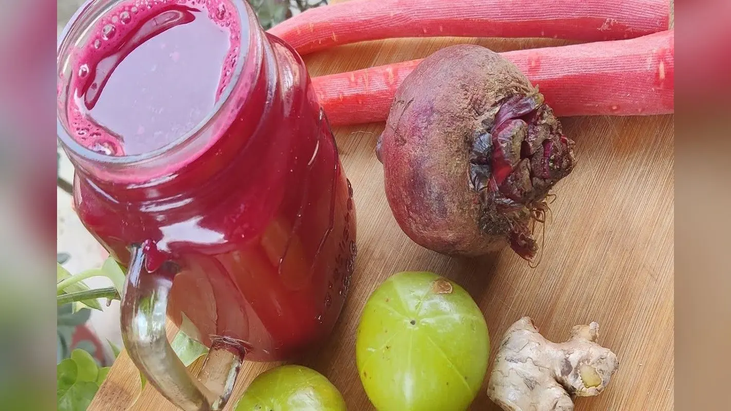 Benefits Of Beetroot And Amla Juice: शरीर के लिए बेहद फायदेमंद है आंवला और चुकंदर का मिक्स जूस