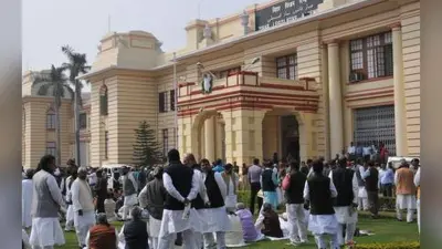 वंदे मातरम के दौरान सदन में बैठे रह गये राजद विधायक सौद आलम, भड़की भाजपा