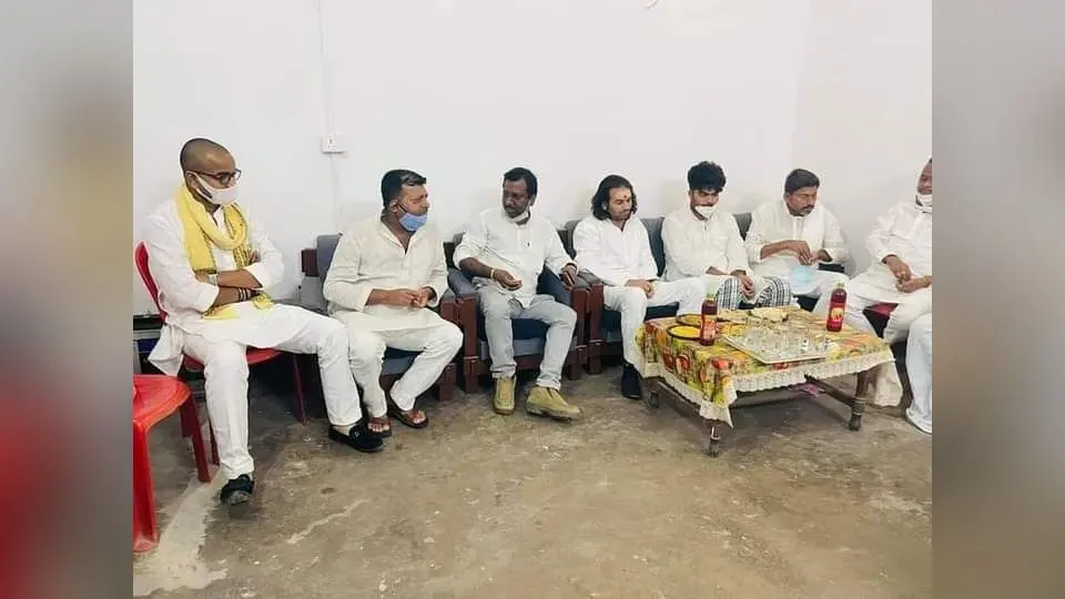 Bihar News: ओसामा हमारा छोटा शहाबुद्दीन, सिवान पहुंचकर बोले लालू यादव के बड़े बेटे Tej Pratap