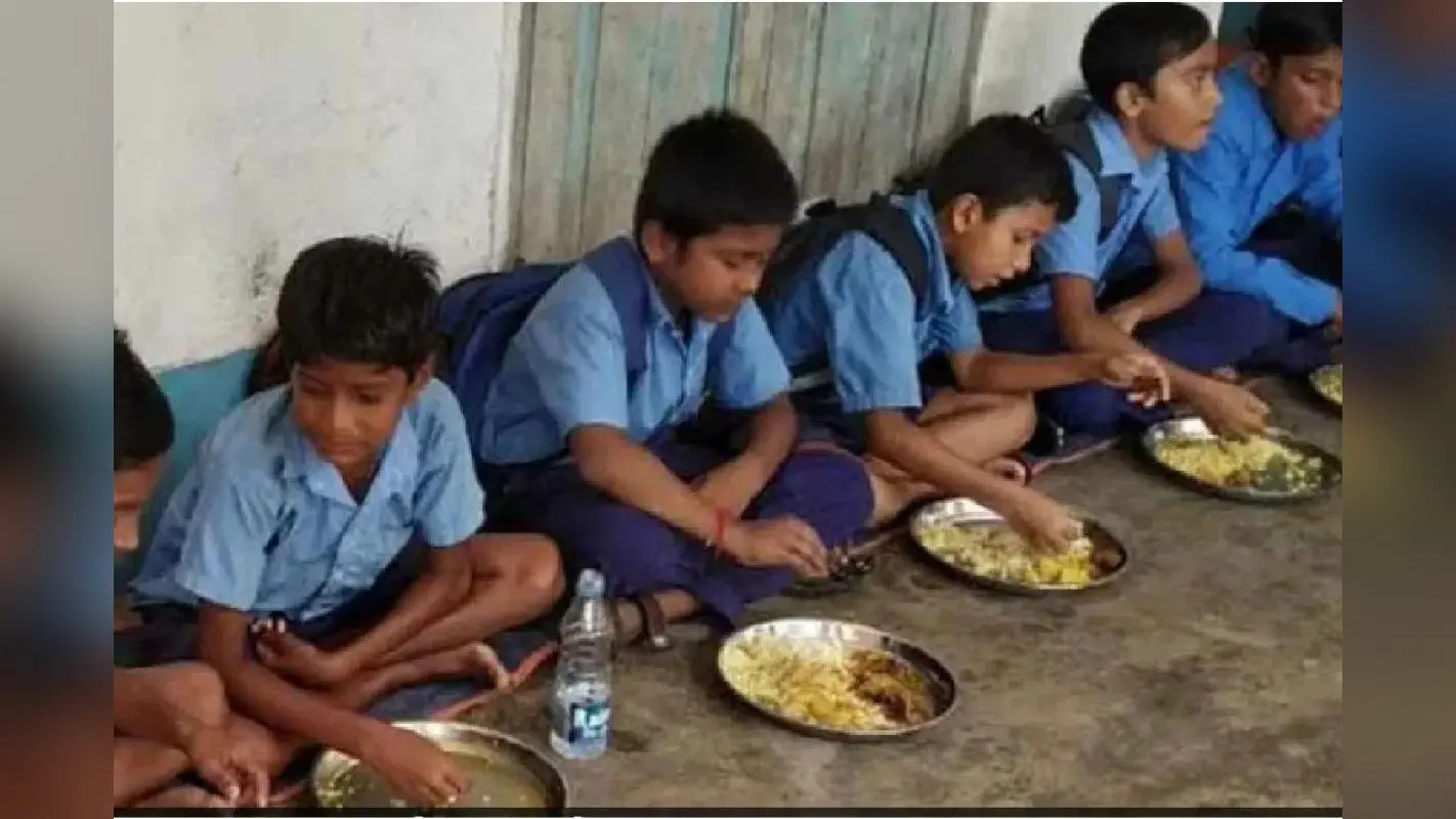 Bihar News: बिहार में नौवीं और 10वीं के विद्यार्थियों को भी मिल सकता है मिडडे मील, तमिलनाडु मॉडल…