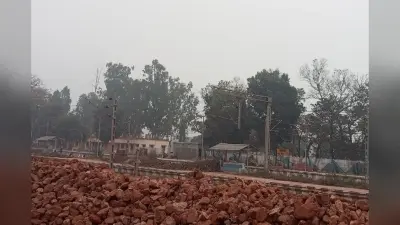गढ़वा : ट्रेनों का ठहराव नहीं होने से परेशान हैं मेराल ग्राम स्टेशन के यात्री