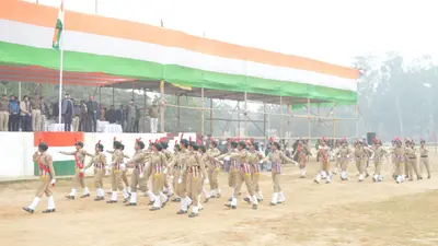 PHOTOS: भागलपुर में गणतंत्र दिवस परेड का रिहर्सल देखिए, DM-SSP ने दी झंडे को सलामी