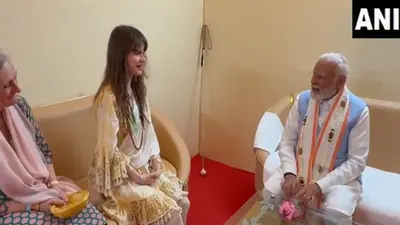 CassMae: ‘अच्युतम केशवम’…जर्मन भजन गायिका कैसेंड्रा माई स्पिटमैन से मिले पीएम मोदी, टेबल बजाकर निकाला धुन