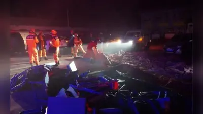 चीन में जोरदार भूकंप के झटके, 111 लोगों की गई जान, मलबे में दबे हैं कई लोग