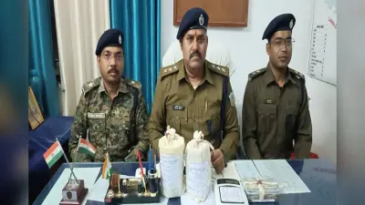 झारखंड: तीन लाख की अफीम के साथ तीन तस्कर अरेस्ट, एक्सयूवी-300 व कैश 92 हजार जब्त