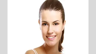Home Remedies for Fair & Glowing Skin: गोरा रंग पाने के लिए आजमाएं ये घरेलू नुस्खे