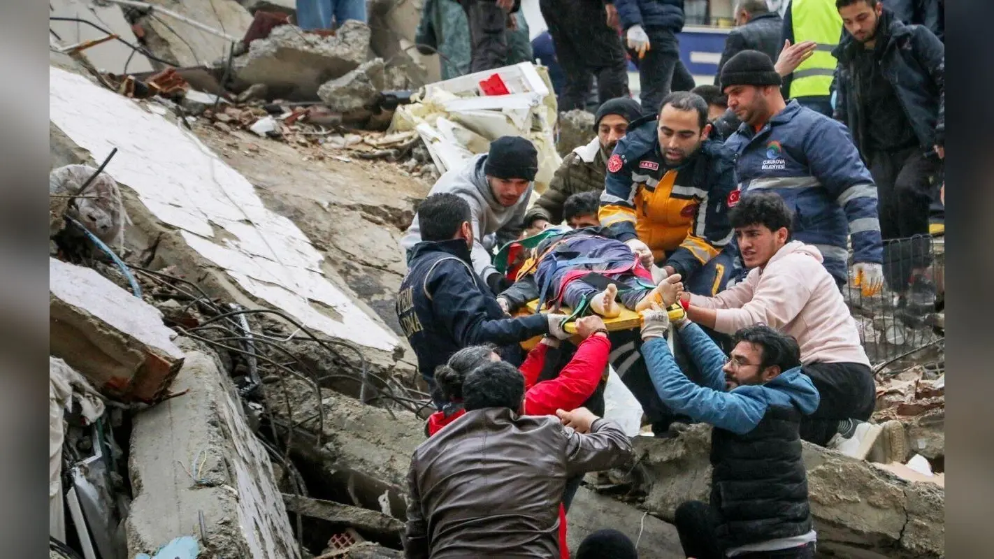 Turkey Earthquake: भूकंप से मरने वालों की संख्या बढ़कर 5,000 हुई, भारत समेत दुनिया भर से पहुंच रही मदद