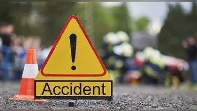 गया में भीषण हादसा, हाइवा-इनोवा की टक्कर सात ग्रामीण डॉक्टरों की मौत