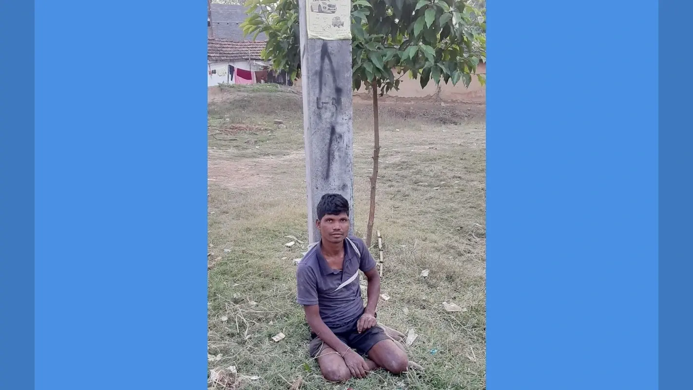 पूर्वी सिंहभूम : छेड़खानी के आरोप में युवक को बांधकर पीटा, चाकुलिया में हाथियों का उत्पात जारी