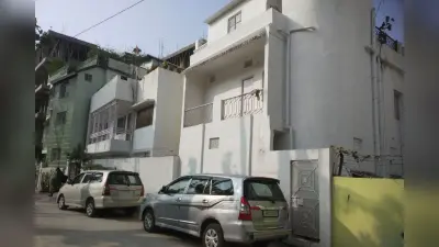 झारखंड में ईडी की बड़ी कार्रवाई, सीएम हेमंत सोरेन के मीडिया सलाहकार पिंटू समेत कई करीबियों के ठिकानों पर रेड