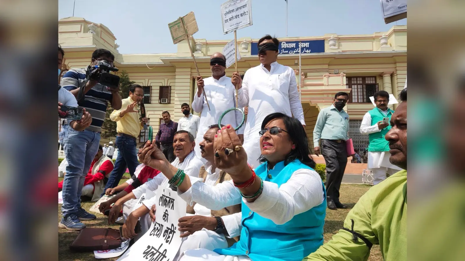 Bihar Vidhan Sabha: बिहार विधानमंडल के बजट सत्र का आज अंतिम दिन, पुलिस विधेयक पर क्या आज भी होगा बवाल? विपक्ष का प्रदर्शन शुरू