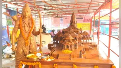 Durga Puja: पटना के यारपुर में अयोध्या राम मंदिर के तर्ज पर बन रहा पंडाल,जानें क्या होगी यहां की खासियतें