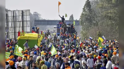Farmers Protest: दिल्ली कूच कर रहे 50 किसान हिरासत में, बॉर्डर पर कड़ी सुरक्षा, हाईवे पर ट्रैक्टर-ट्रॉली की नो एंट्री