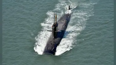 INS Vela: भारतीय नौसेना के बेड़े में खतरनाक सबमरीन, पानी के अंदर से जेट्स को मार गिराने में माहिर