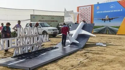 UP Budget: लखनऊ में 1500 एकड़ में बनेगी एयरोसिटी, हवाई पट्टियों के निर्माण के लिए 1100 करोड़ प्रस्तावित
