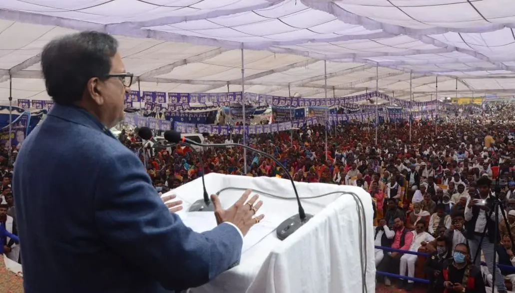 मोहन भागवत के साथ मुलायम ने की प्लानिंग, उत्तर प्रदेश में अखिलेश यादव BJP की B-टीम- सतीश चंद्र मिश्रा