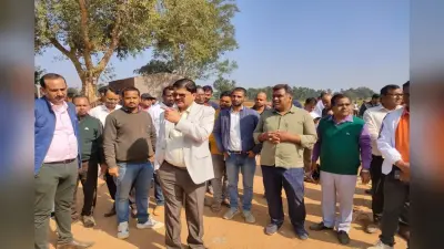 एक्शन में गढ़वा डीसी शेखर जमुआर, मंईया योजना, अबुआ आवास और धान खरीद में गड़बड़ी करनेवालों के खिलाफ की ये कार्रवाई