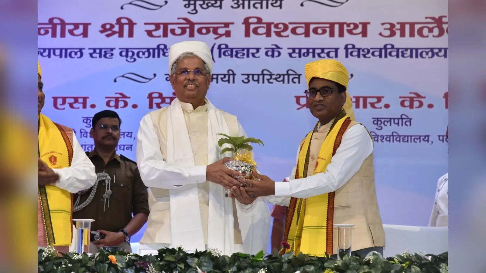 बिहार के राज्यपाल ने बताया विकसित भारत बनाने का फॉर्मूला, कहा- देश और समाज सेवा में मददगार होगी नई शिक्षा नीति