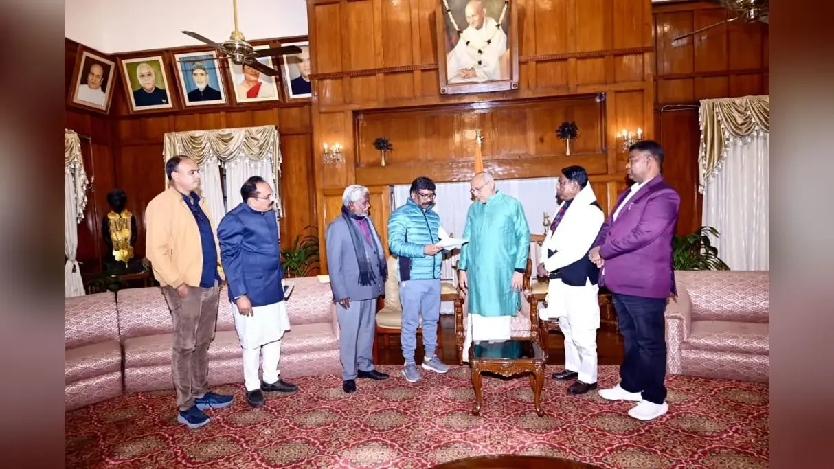 मुख्यमंत्री हेमंत सोरेन ने दिया इस्तीफा, चंपई सोरेन होंगे झारखंड के नए सीएम