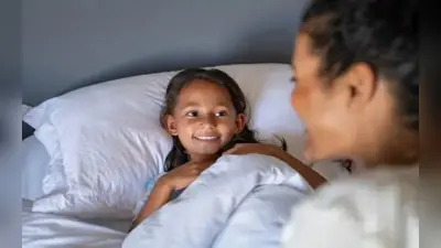 क्या आप भी करते हैं नींद में बात? जान ले इसके पीछे के कारण, लक्षण और इसको ठीक करने के उपाय