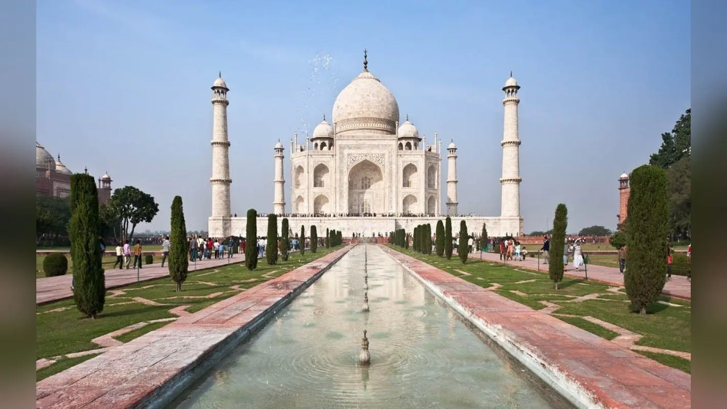 Agra News : शाहजहां का उर्स आज से, असली कब्रें देख सकेंगे सैलानी, ताजमहल में तीन दिन निशुल्क होगी एंट्री